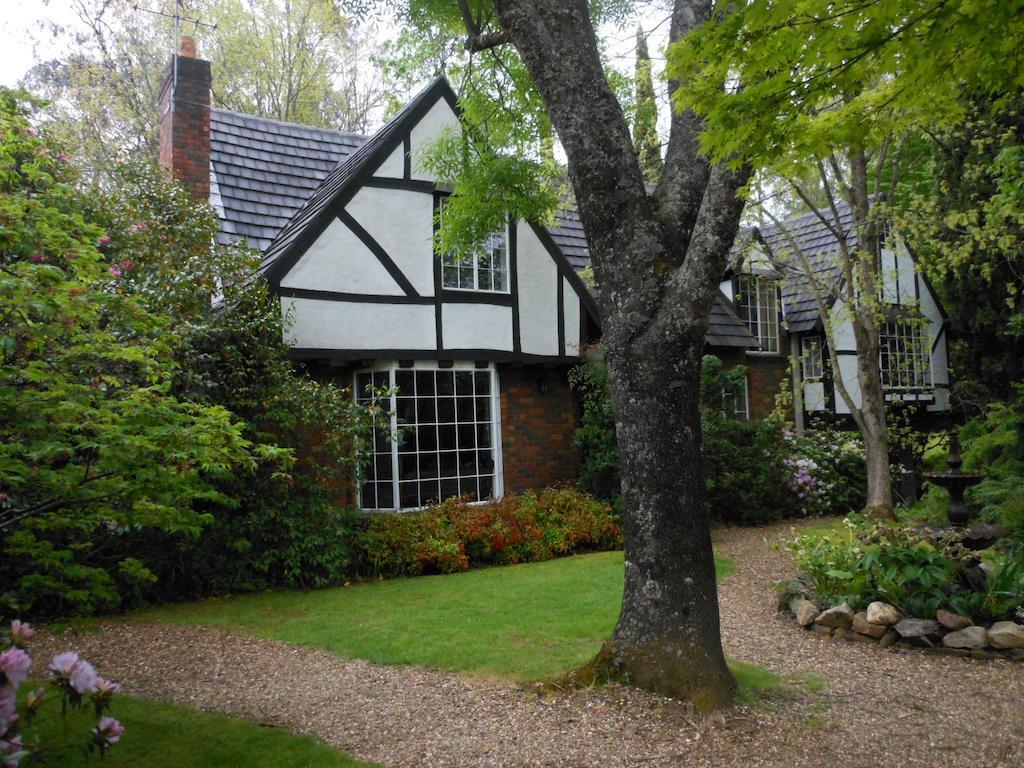 Merrimeet Cottages Bright Exterior photo